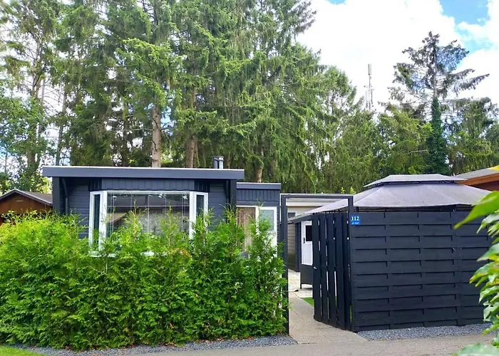 Enjoy Nature, And Beautiful Surroundings Шале